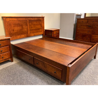 Shenandoah Solid Character Cherry Amish Crafted Queen Bed (Michaels Cherry) with Under Bed Storage by Simply Amish